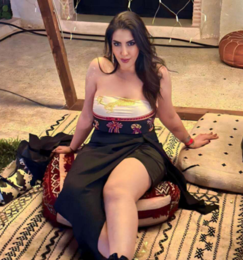 Before using the AI photo unblur tool to fix blurred image